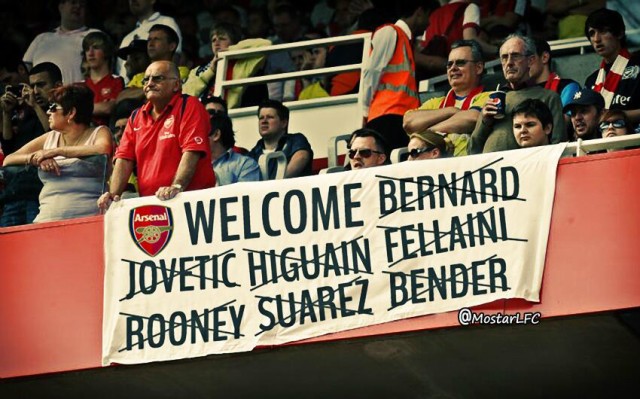 [Image: Arsenal-fans-welcome-no-signings-banner-...40x399.jpg]