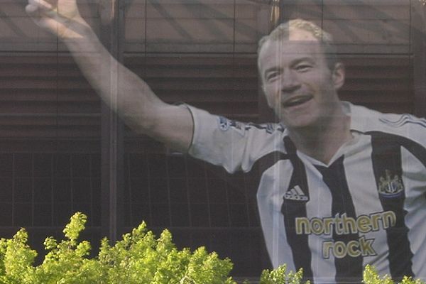 A Newcastle fan has a big tattoo of Alan Shearer on his back