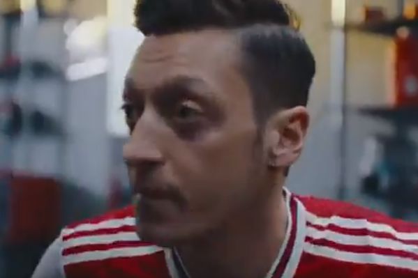 Mesut Özil spoke in urban London slang while wearing the new Arsenal kit in a promotional video