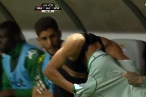 Moreirense's Luiz Henrique Beserra dos Santos gets bib stuck on his head during defeat at Braga